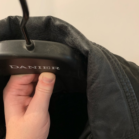 Danier Leather Jacket XS - Picture 5 of 6